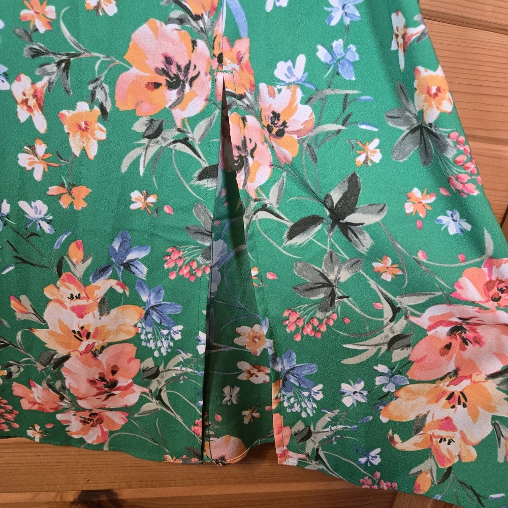 Ann Taylor Loft Midi Skirt NWT Green Floral Side Slit Womens 8 Spring Easter - Picture 3 of 7